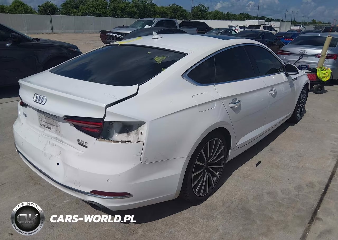 2018 Audi A5 2.0T Premium VIN:WAUBNCF59JA063184 - 4