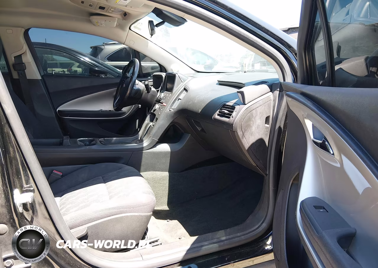2014 Chevrolet Volt VIN:1G1RE6E44EU123025 - 5