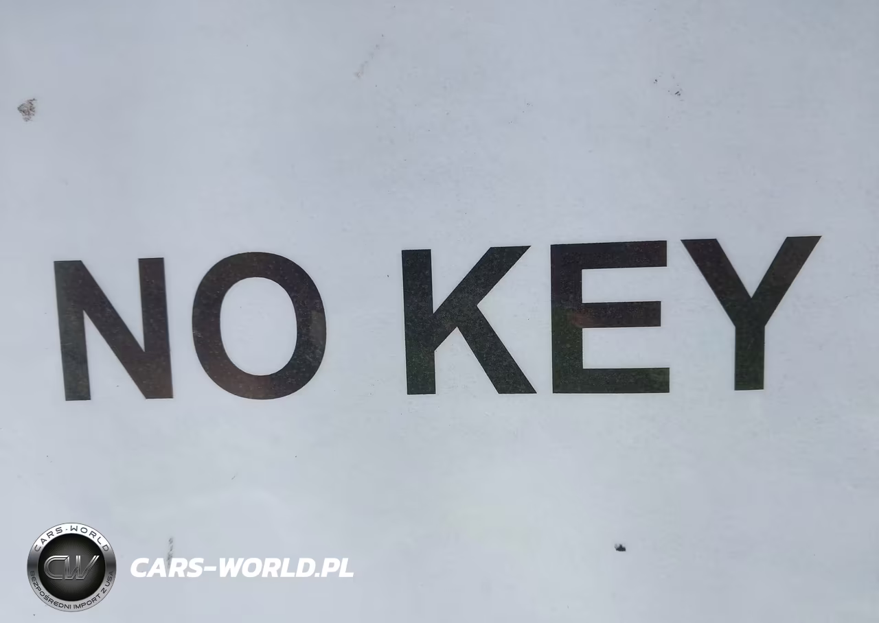 2020 Toyota Corolla Le VIN:JTDHPRAE9LJ085318 - 11