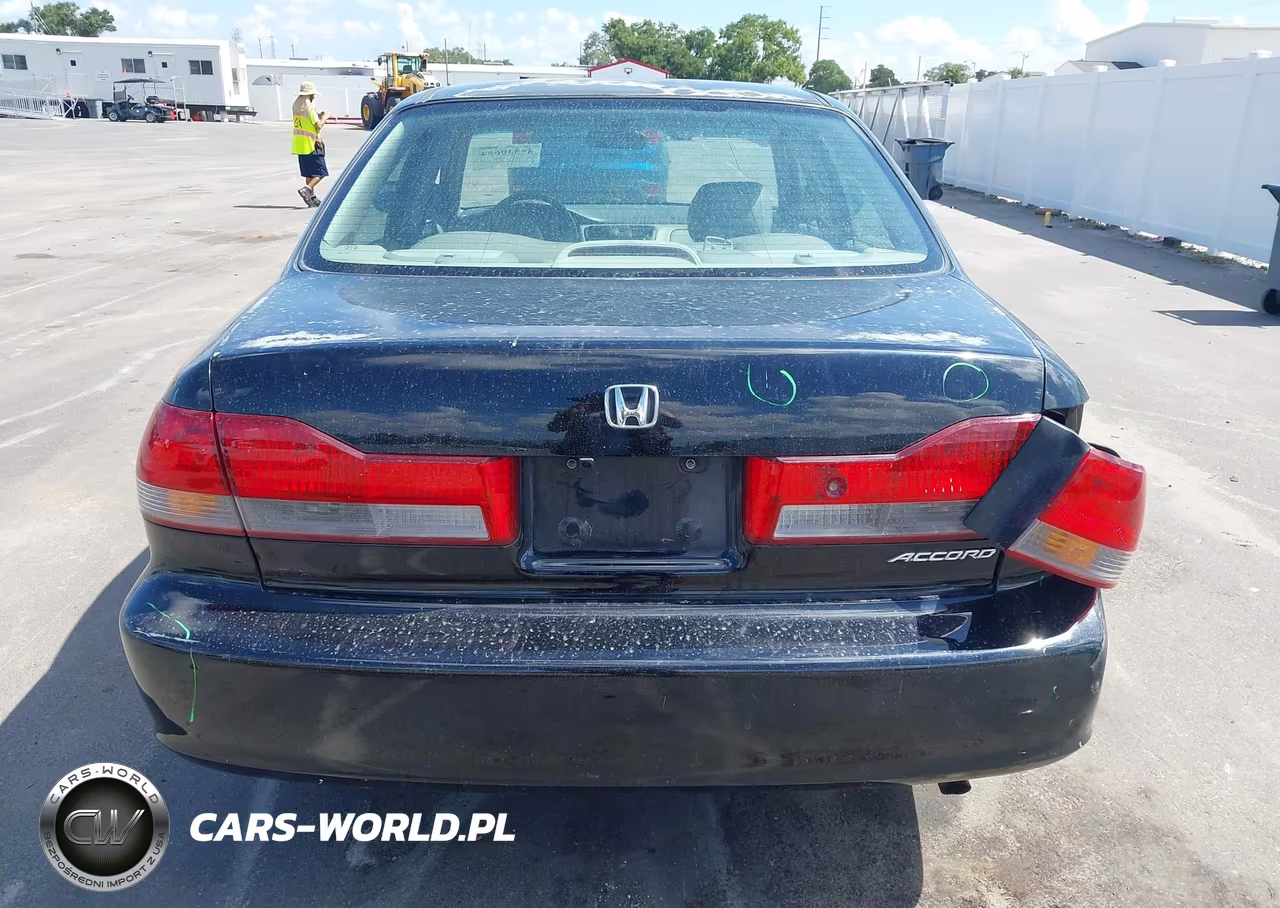 2002 Honda Accord 2.3 Ex VIN:1HGCG56682A119690 - 16