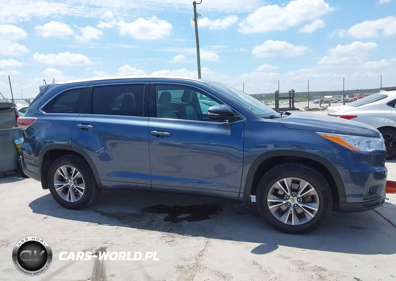 2014 Toyota Highlander Xle V6 VIN:5TDJKRFH3ES071147 - 13