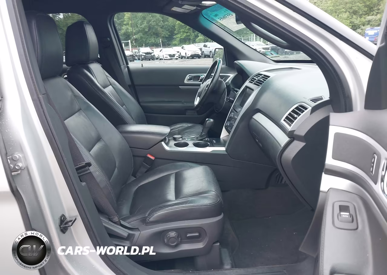 2012 Ford Explorer Xlt VIN:1FMHK8D83CGA58803 - 5