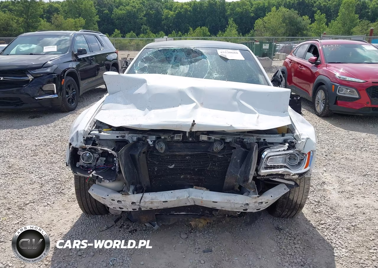 2014 Chrysler 300 VIN:2C3CCARG5EH384374 - 6