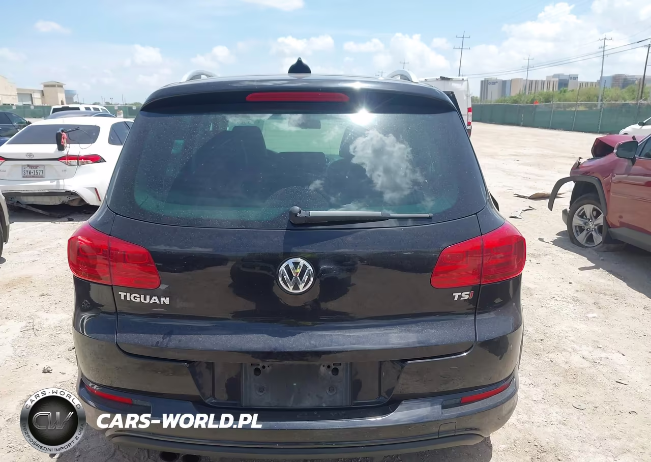 2017 Volkswagen Tiguan 2.0T Sport VIN:WVGTV7AX5HW507306 - 17