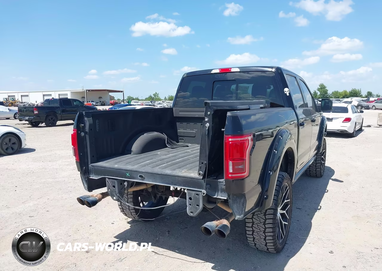 2017 Ford F-150 Lariat VIN:1FTEW1EF9HKC22849 - 4