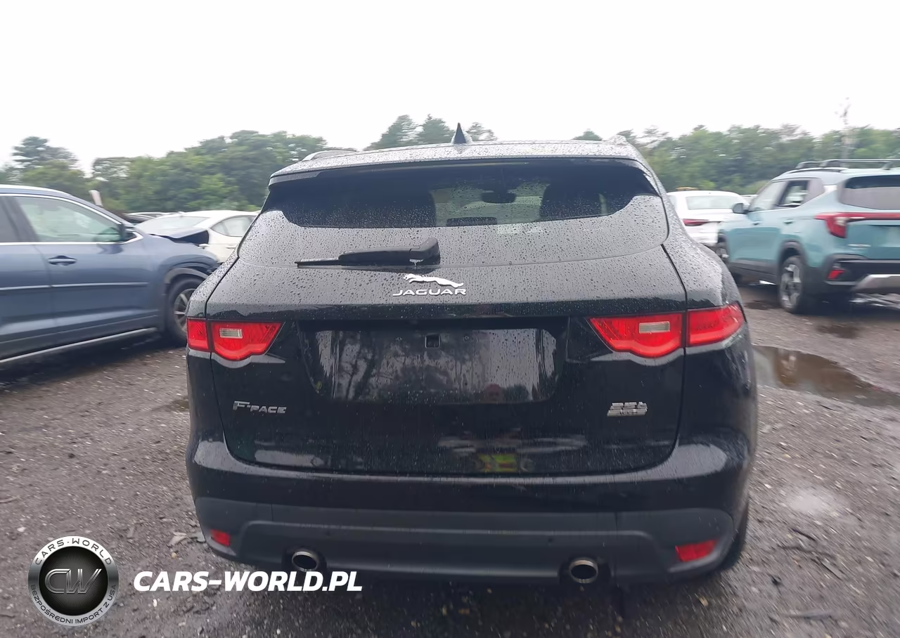 2019 Jaguar F-Pace 25T Premium VIN:SADCJ2FX7KA396942 - 16