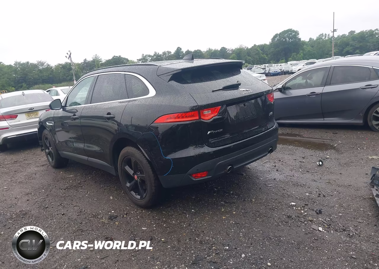 2019 Jaguar F-Pace 25T Premium VIN:SADCJ2FX7KA396942 - 3