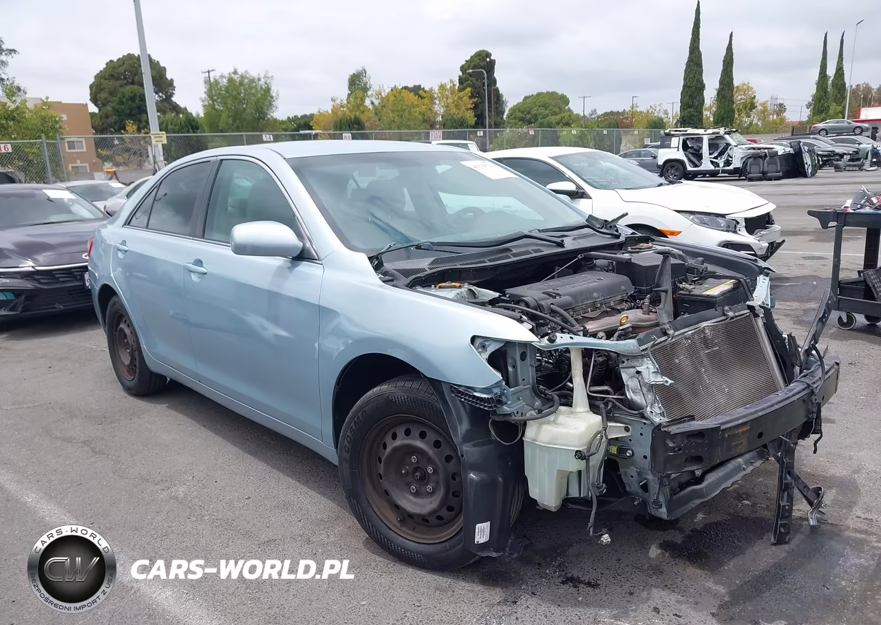 2008 Toyota Camry Le – zdjęcie 1 z 13