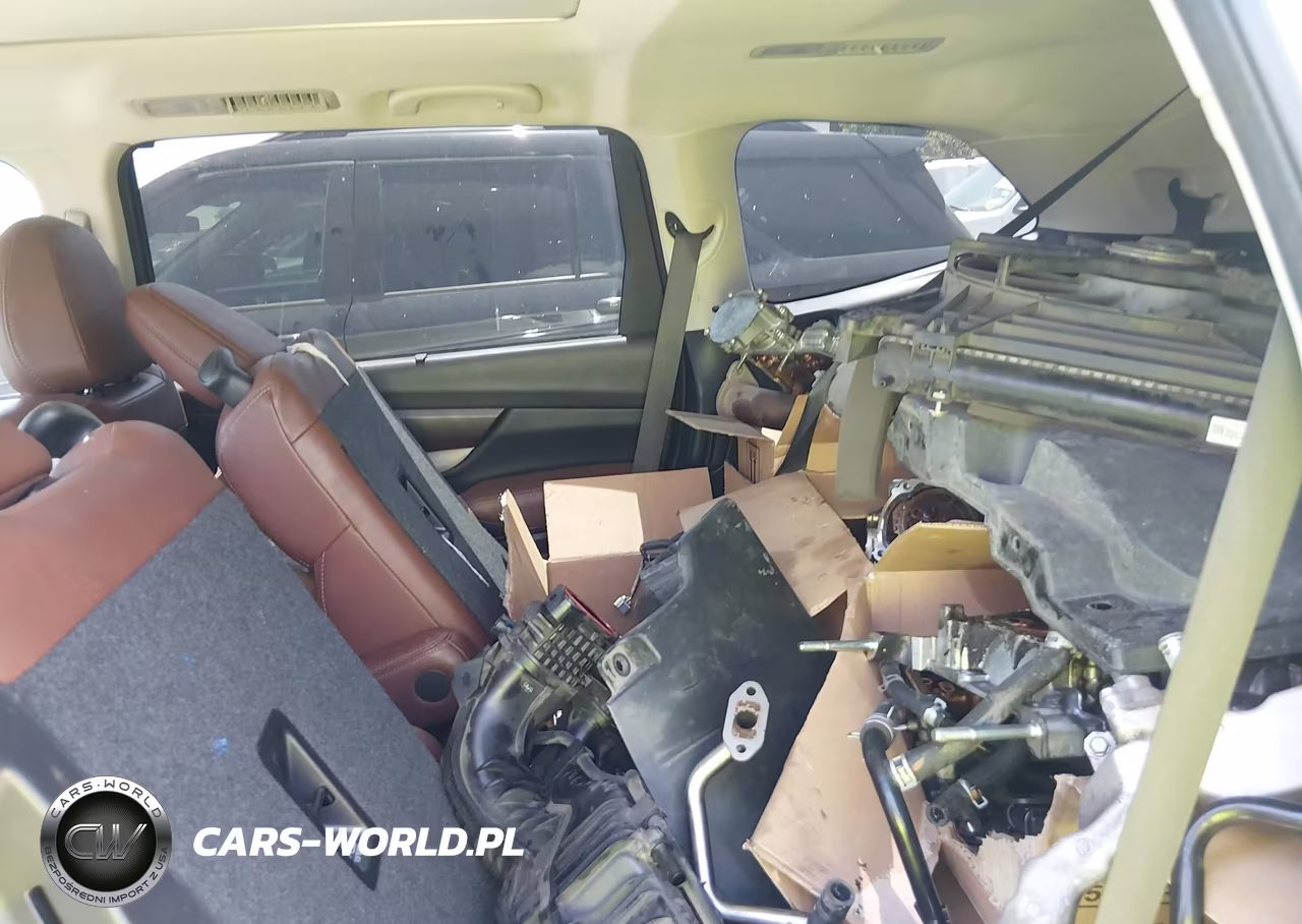 2021 Subaru Ascent Touring VIN:4S4WMARD9M3445508 - 8