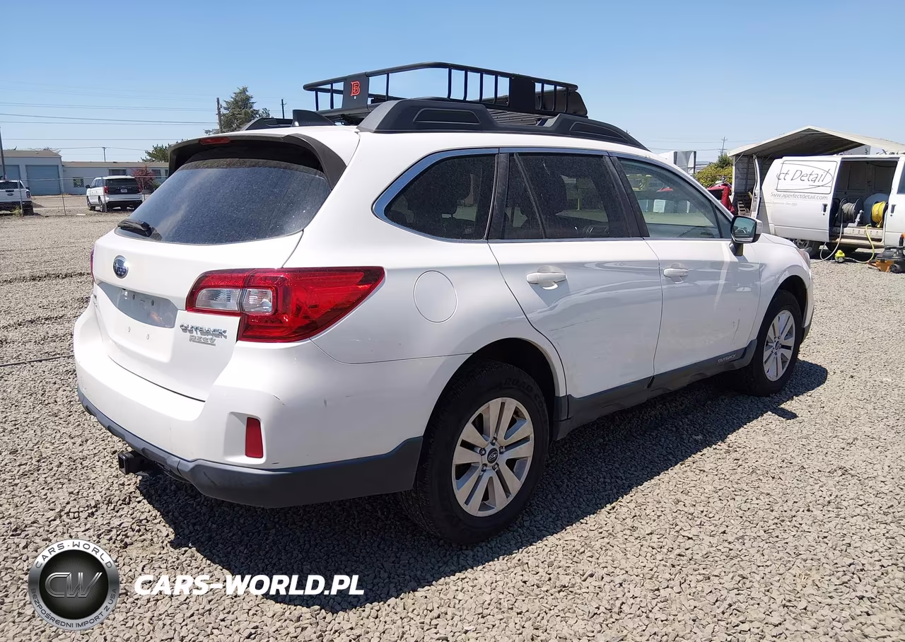 2017 Subaru Outback 2.5I Premium VIN:4S4BSACC7H3349970 - 4