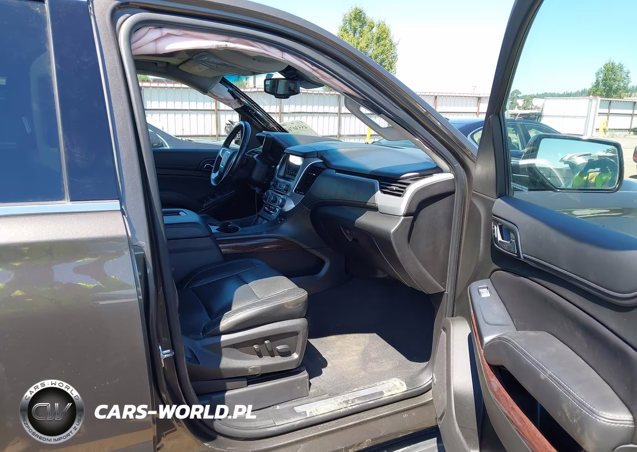 2019 GMC Yukon Xl Slt VIN:1GKS2GKC9KR136651 - 5