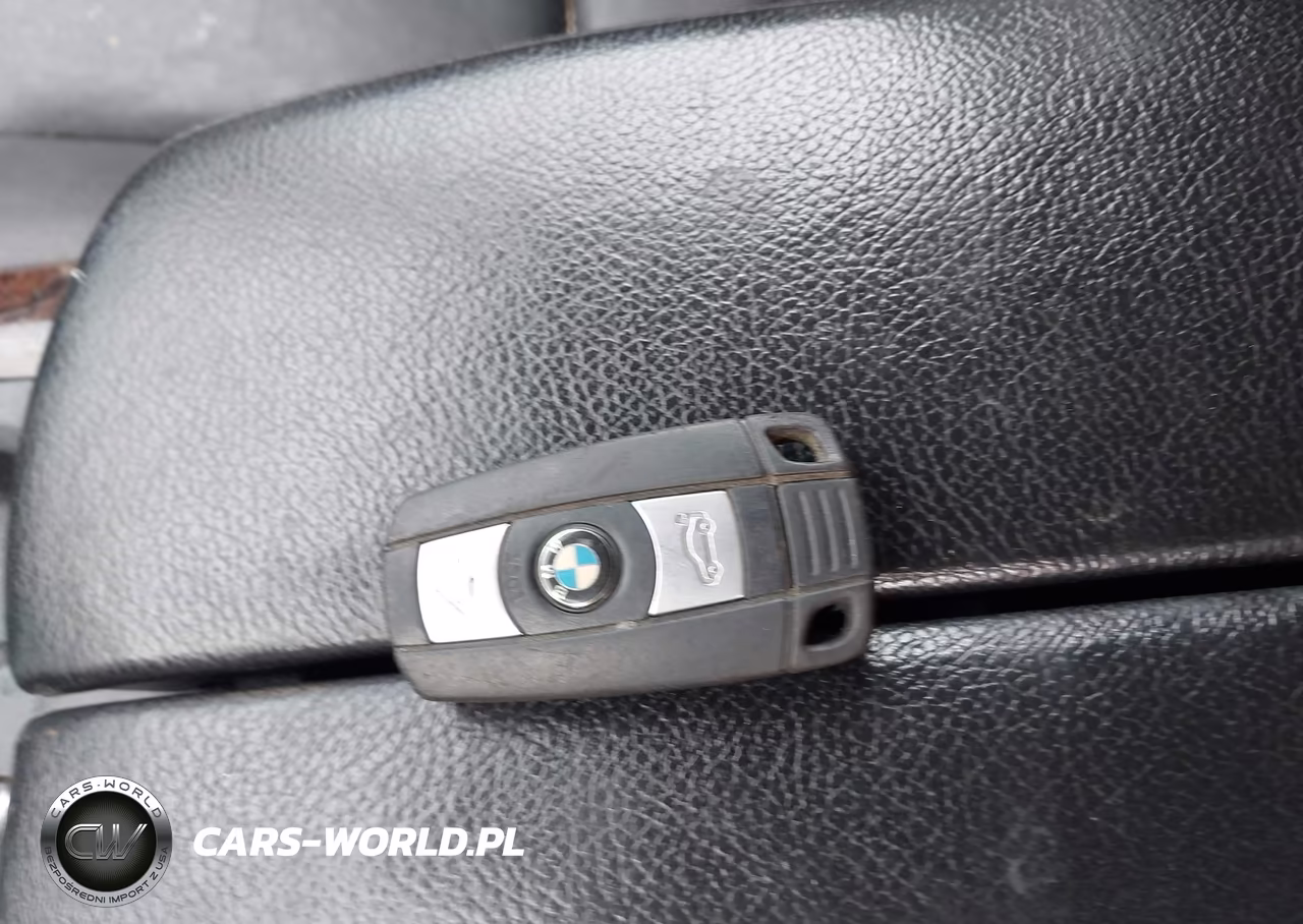 2010 BMW X5 xDrive30I VIN:5UXFE4C5XAL382126 - 11