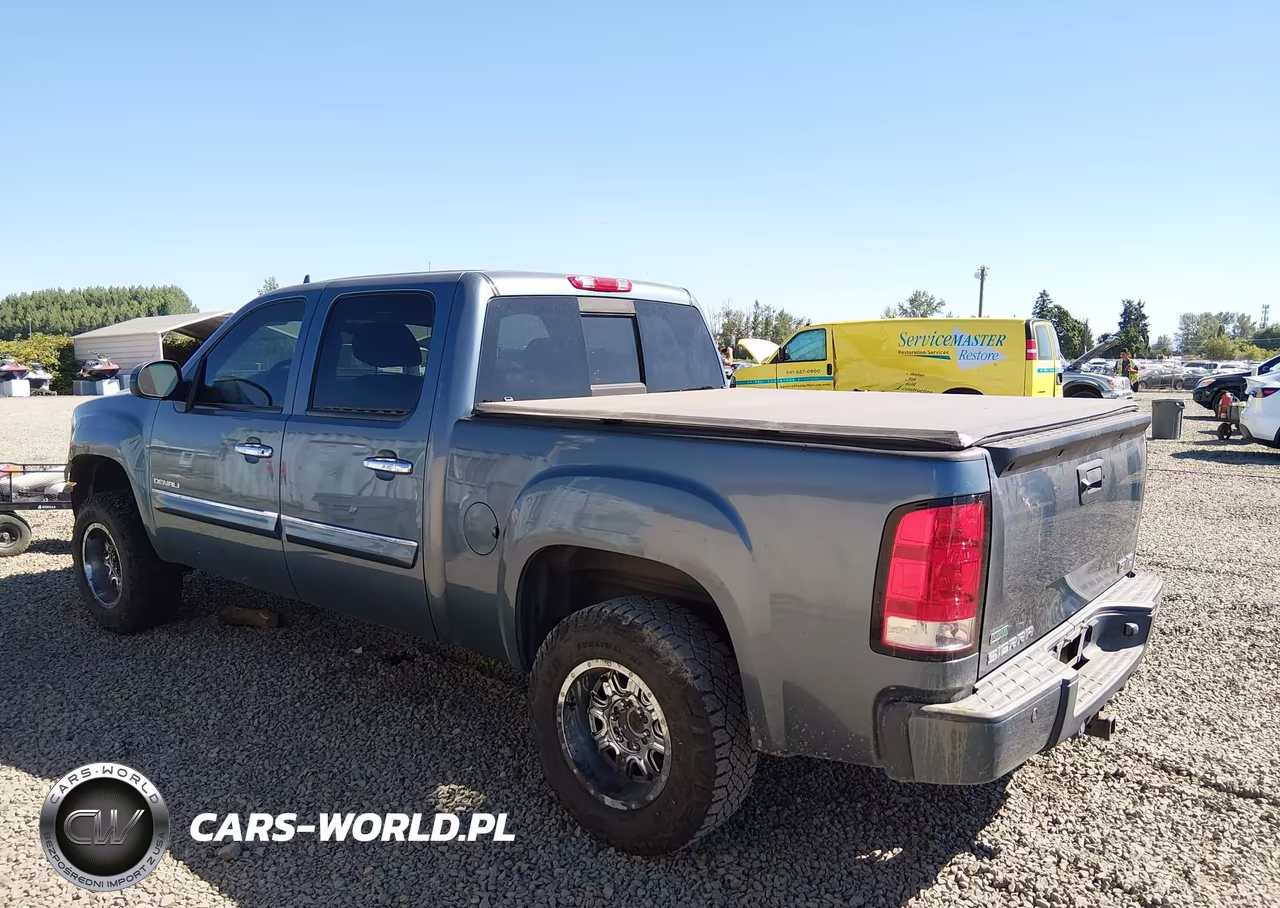 2011 GMC Sierra 1500 Denali VIN:3GTP2XE21BG287925 - 3