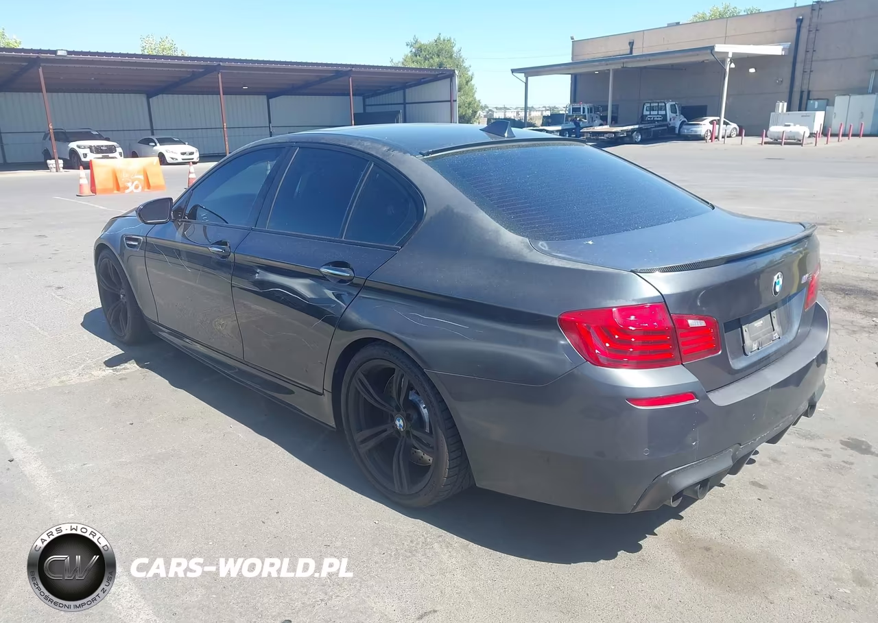 2016 BMW M5 VIN:WBSFV9C53GD595591 - 3
