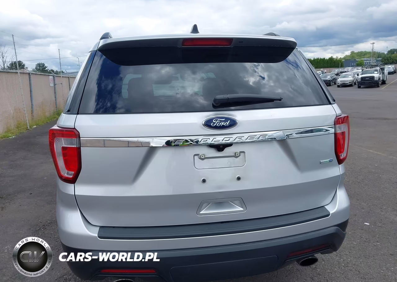 2018 Ford Explorer VIN:1FM5K8BH0JGC45581 - 16