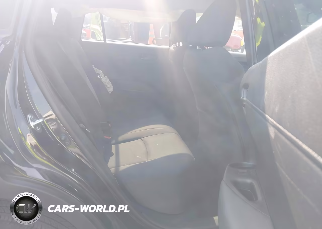 2026 Toyota Corolla Cross Le VIN:7MUBAABG5TV152353 - 8
