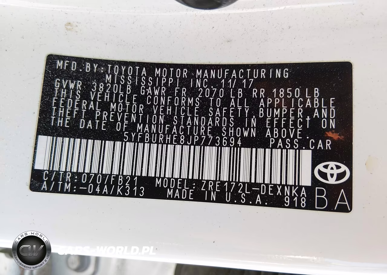 2018 Toyota Corolla Le VIN:5YFBURHE8JP773694 - 9