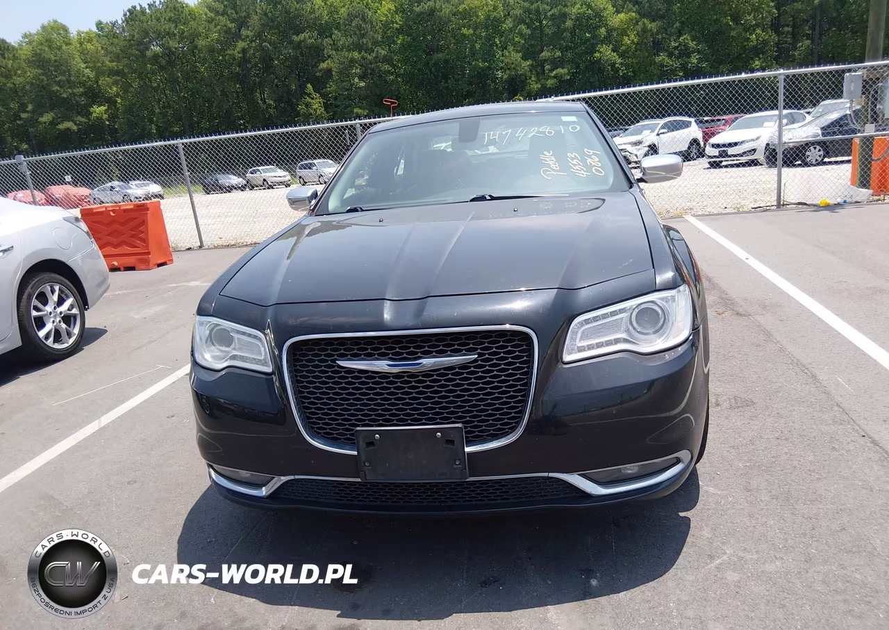 2017 Chrysler 300C Awd VIN:2C3CCAKG1HH637477 - 12