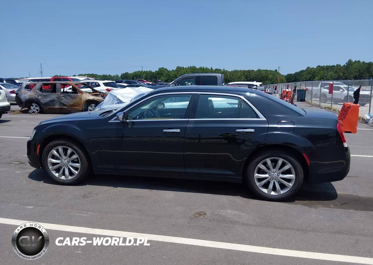 2017 Chrysler 300C Awd VIN:2C3CCAKG1HH637477 - 14