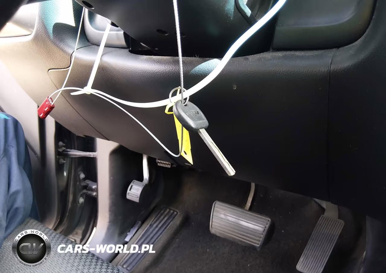 2017 Chevrolet Silverado 1500 Lt VIN:3GCUKREC2HG485672 - 11