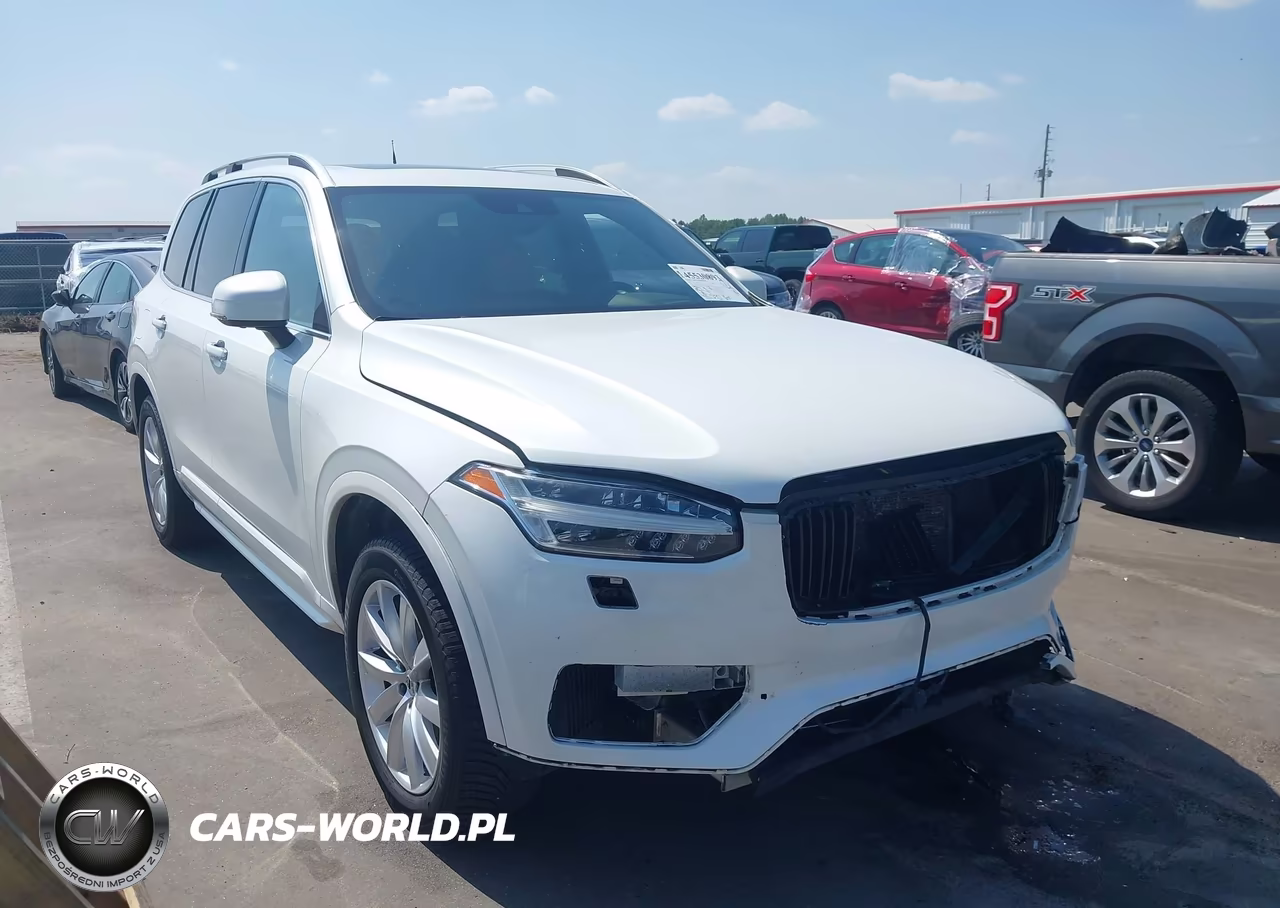 2017 Volvo Xc90 T6 Momentum
