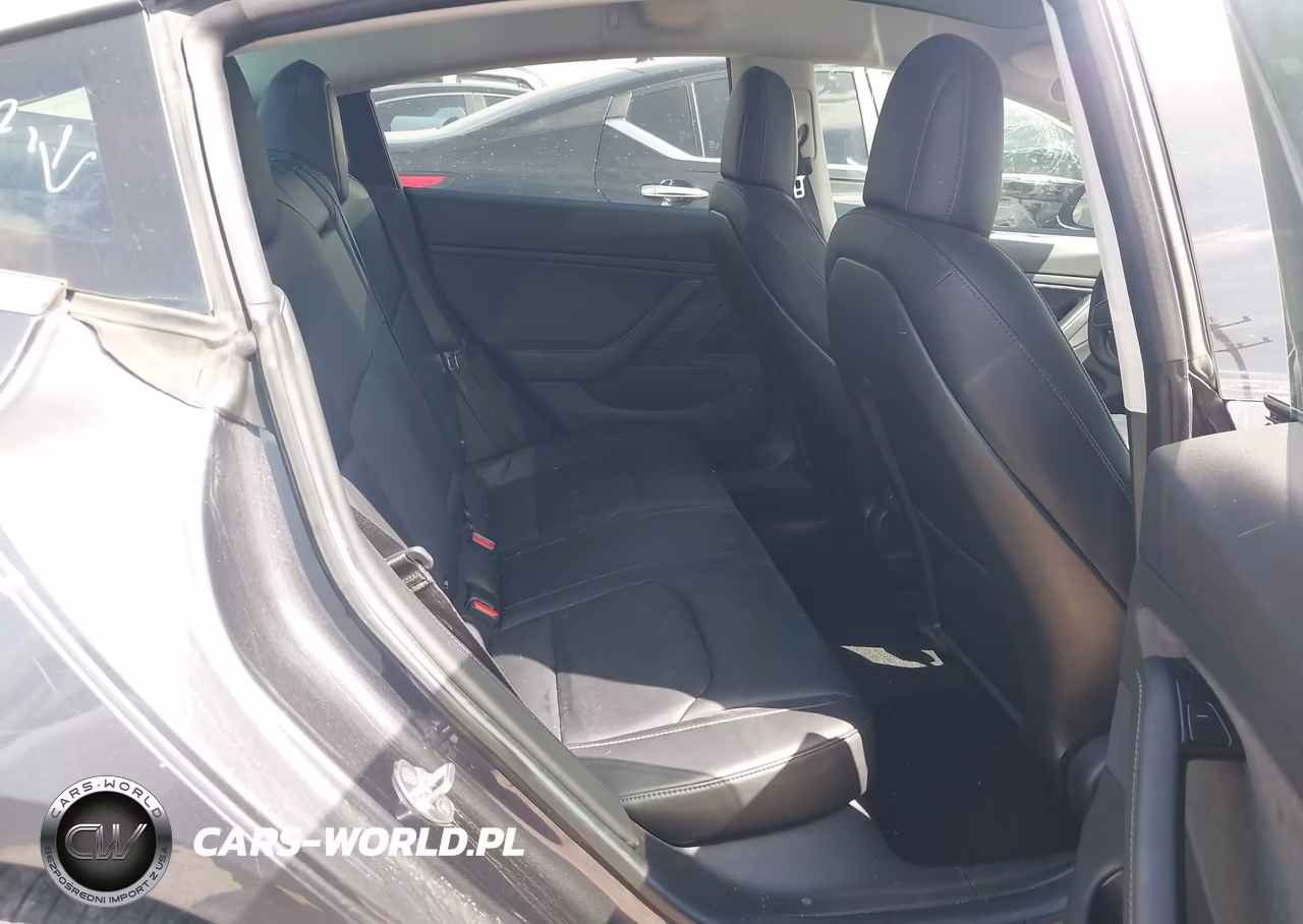 2018 Tesla Model 3 VIN:5YJ3E1EA7JF009562 - 8