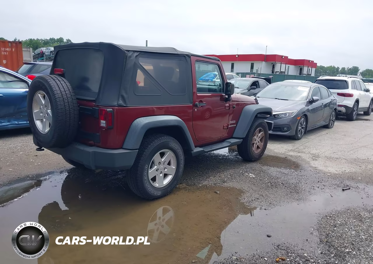 2010 Jeep Wrangler Sport VIN:1J4AA2D13AL187390 - 4