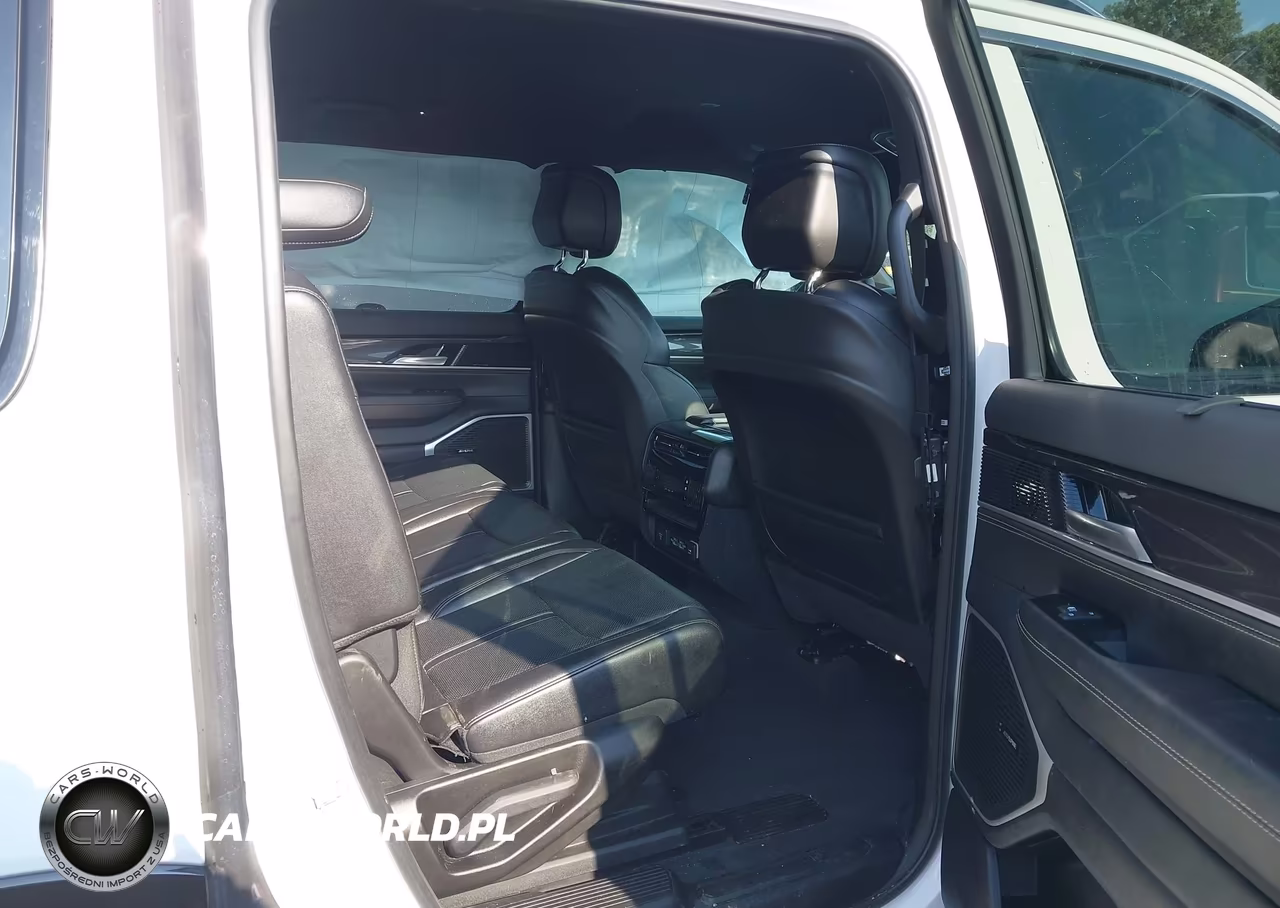 2024 Jeep Wagoneer Series I 4X2 VIN:1C4SJUAP9RS120387 - 8