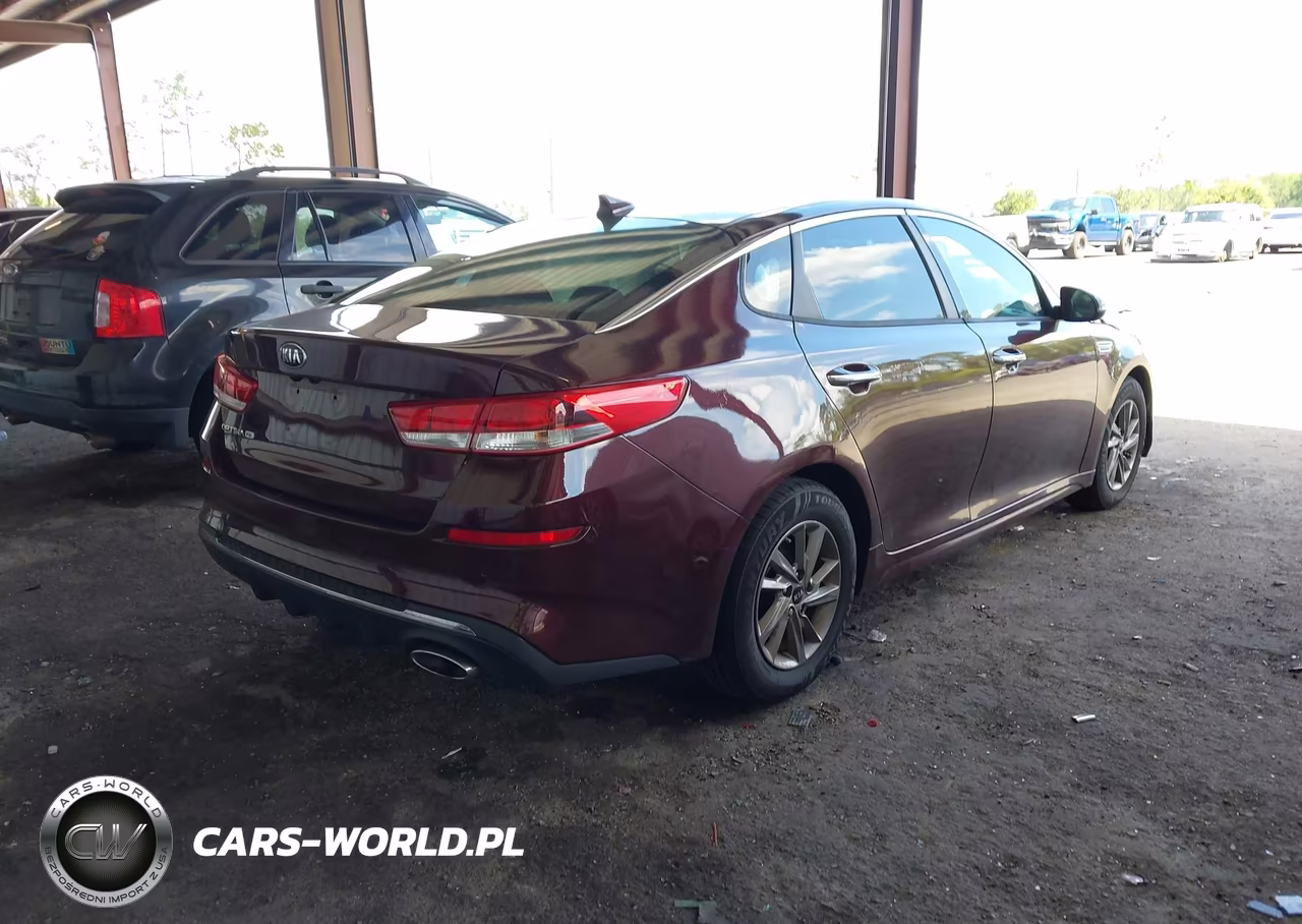 2020 Kia Optima Lx VIN:5XXGT4L39LG381689 - 4