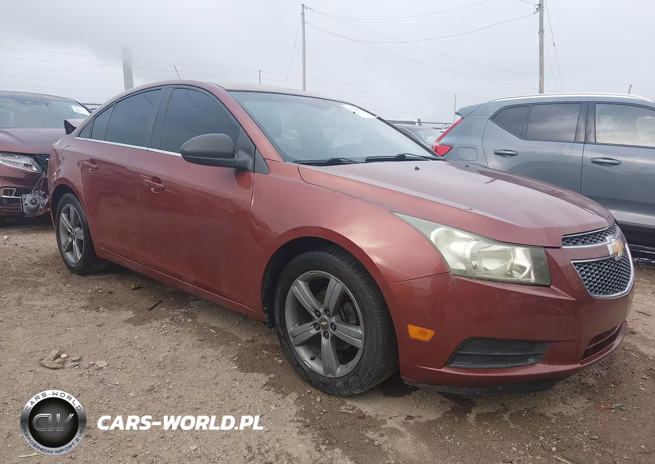 2012 Chevrolet Cruze Ls – zdjęcie 1 z 17