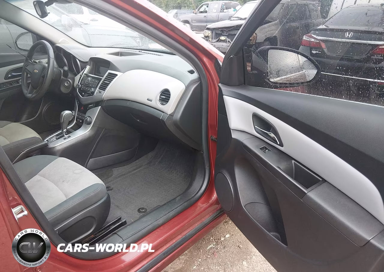 2012 Chevrolet Cruze Ls VIN:1G1PC5SH1C7276746 - 5