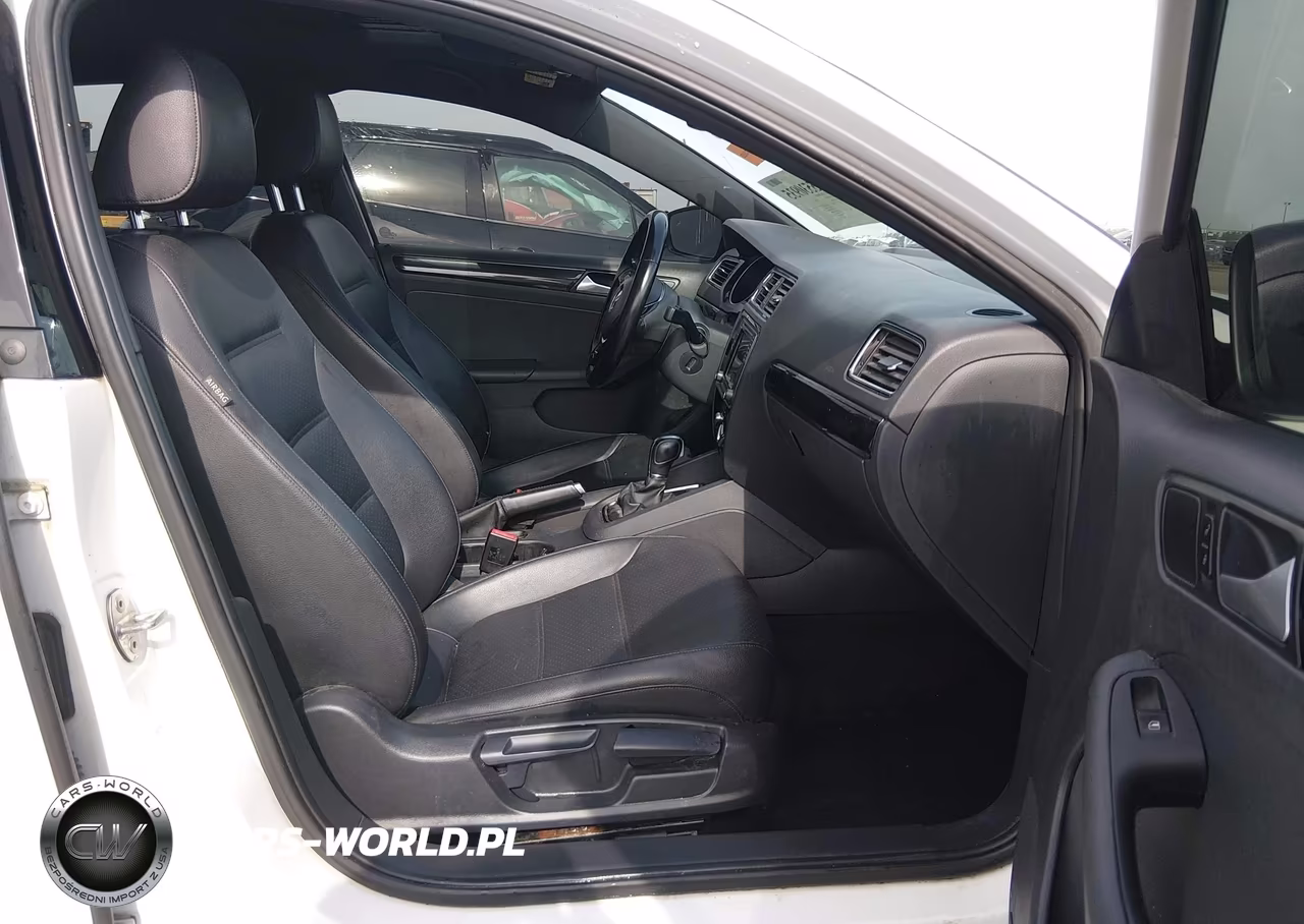 2018 Volkswagen Jetta 1.8T Se Sport VIN:3VWD17AJ7JM221833 - 5
