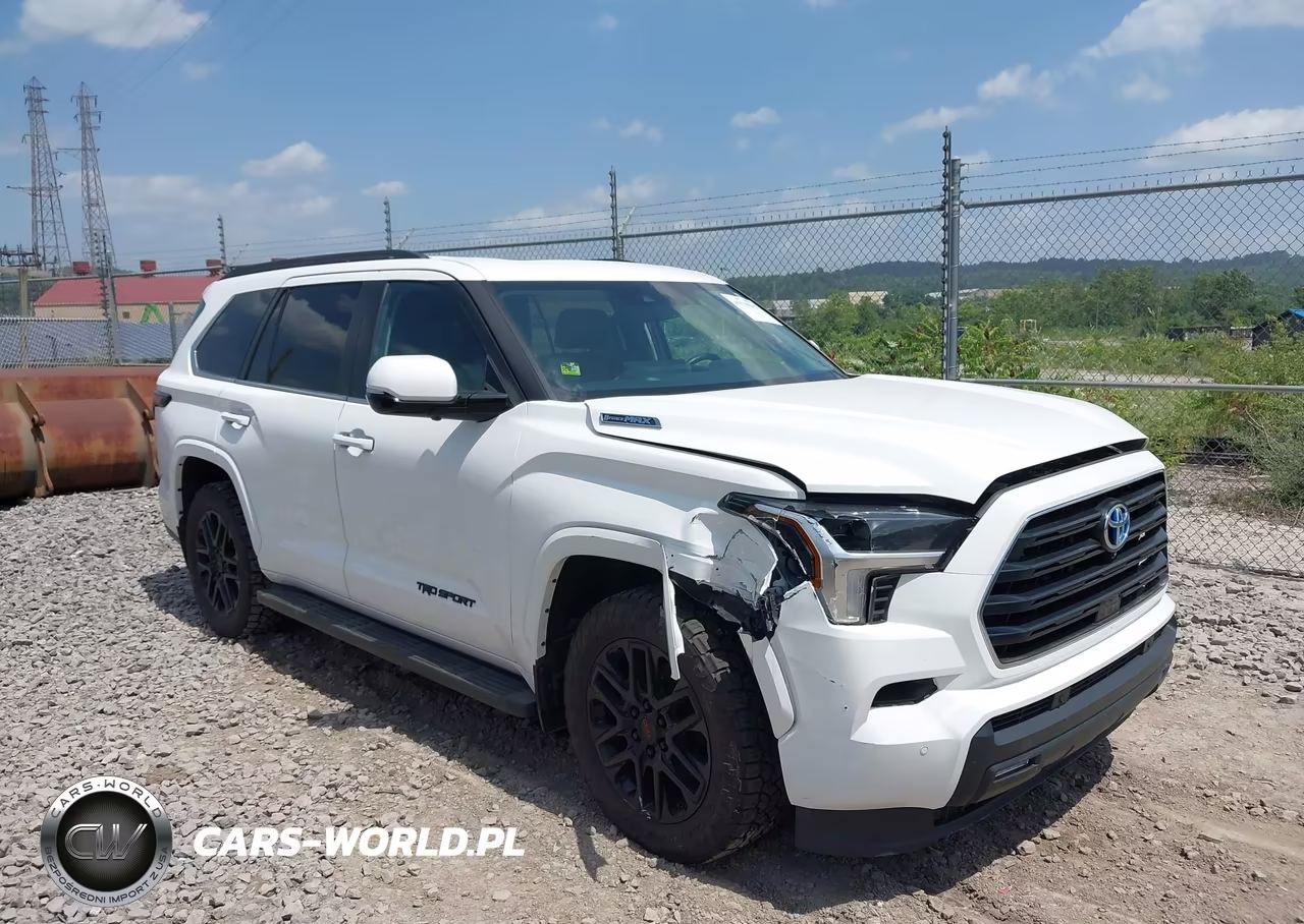 2024 Toyota Sequoia Sr5
