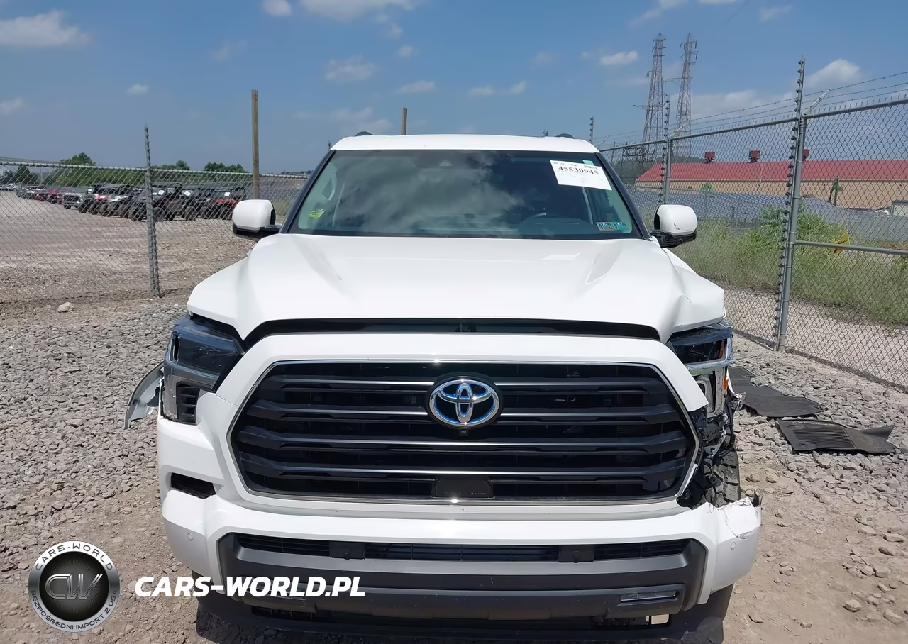 2024 Toyota Sequoia Sr5 VIN:7SVAAABA9RX030248 - 12