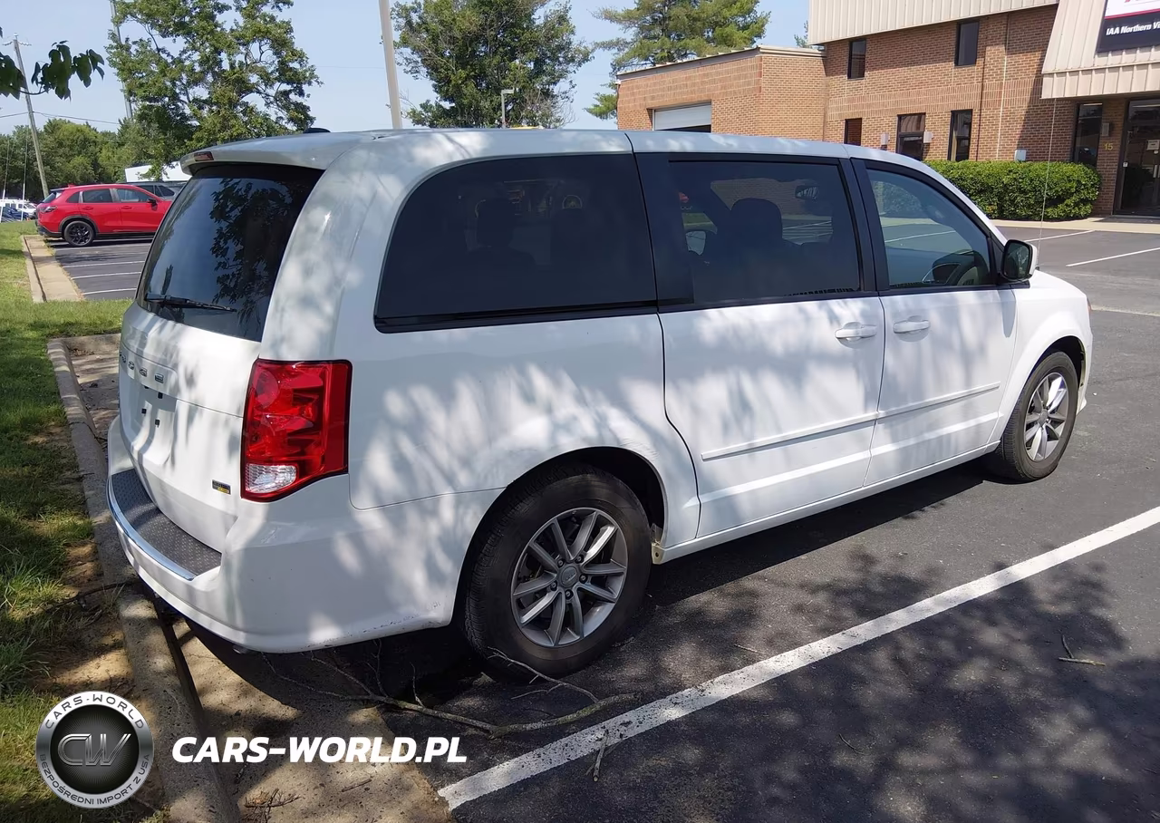 2016 Dodge Grand Caravan Se Plus VIN:2C4RDGBG9GR363668 - 4