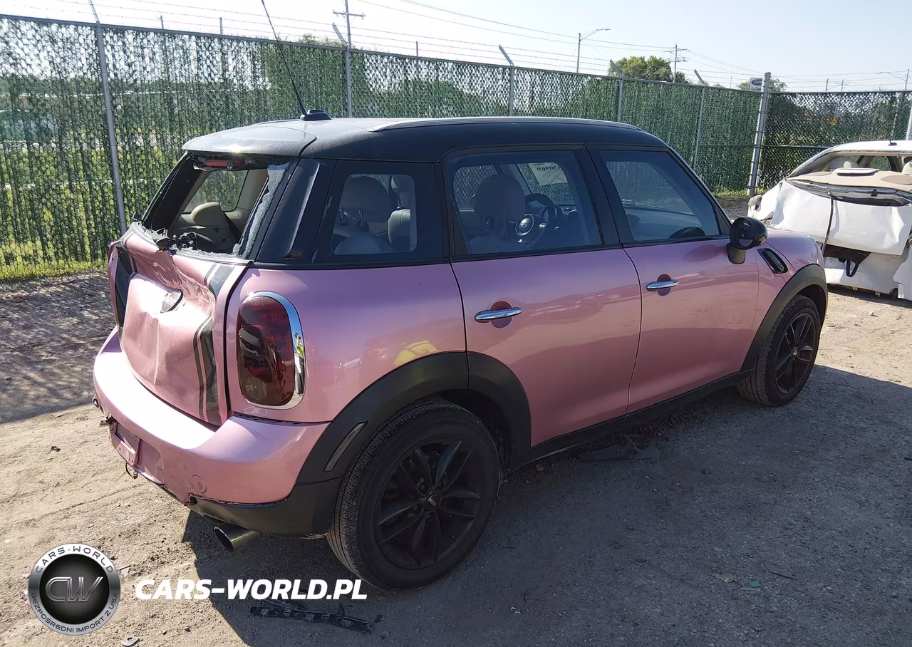 2011 Mini Cooper Countryman VIN:WMWZB3C59BWM00047 - 4