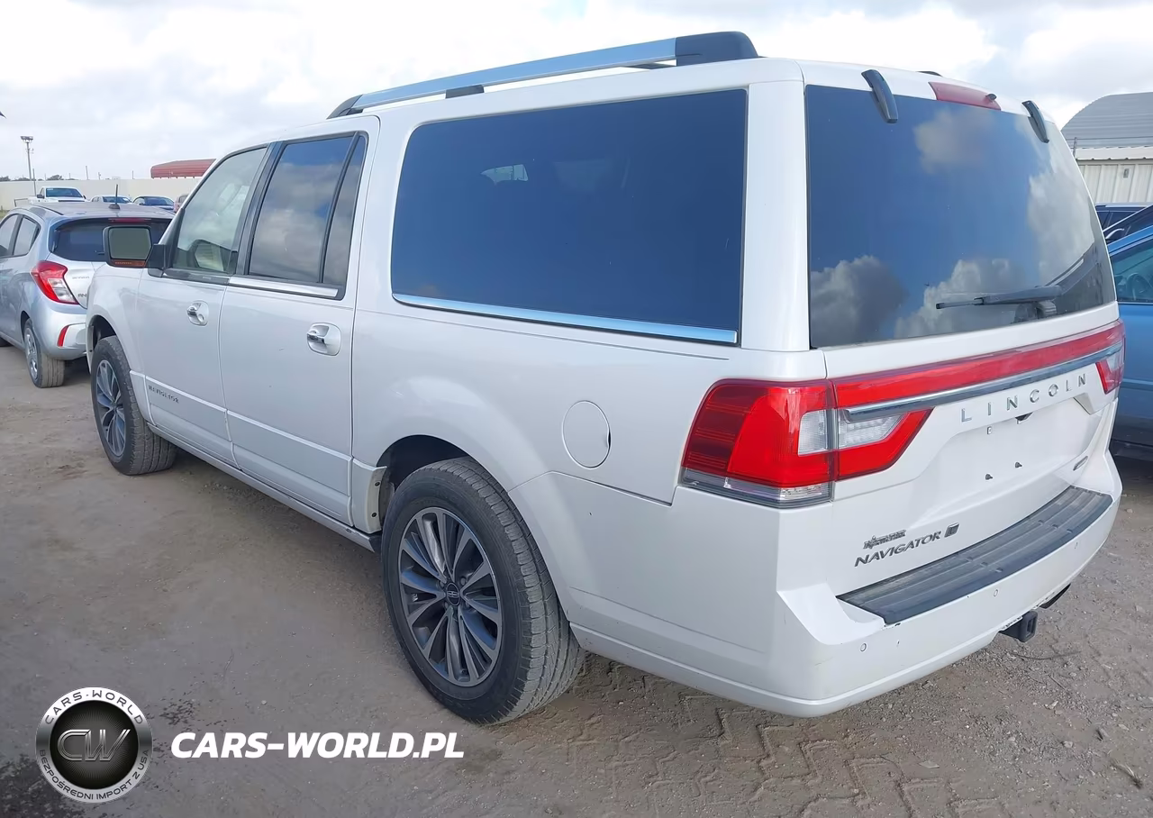 2016 Lincoln Navigator L Select VIN:5LMJJ3HT3GEL06875 - 3