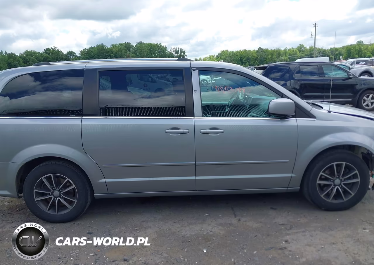 2017 Dodge Grand Caravan Sxt VIN:2C4RDGCG1HR842408 - 13