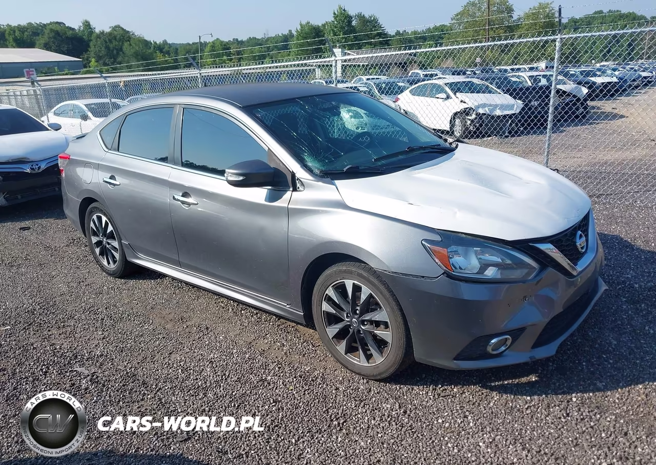 2018 Nissan Sentra Sr – zdjęcie 1 z 11