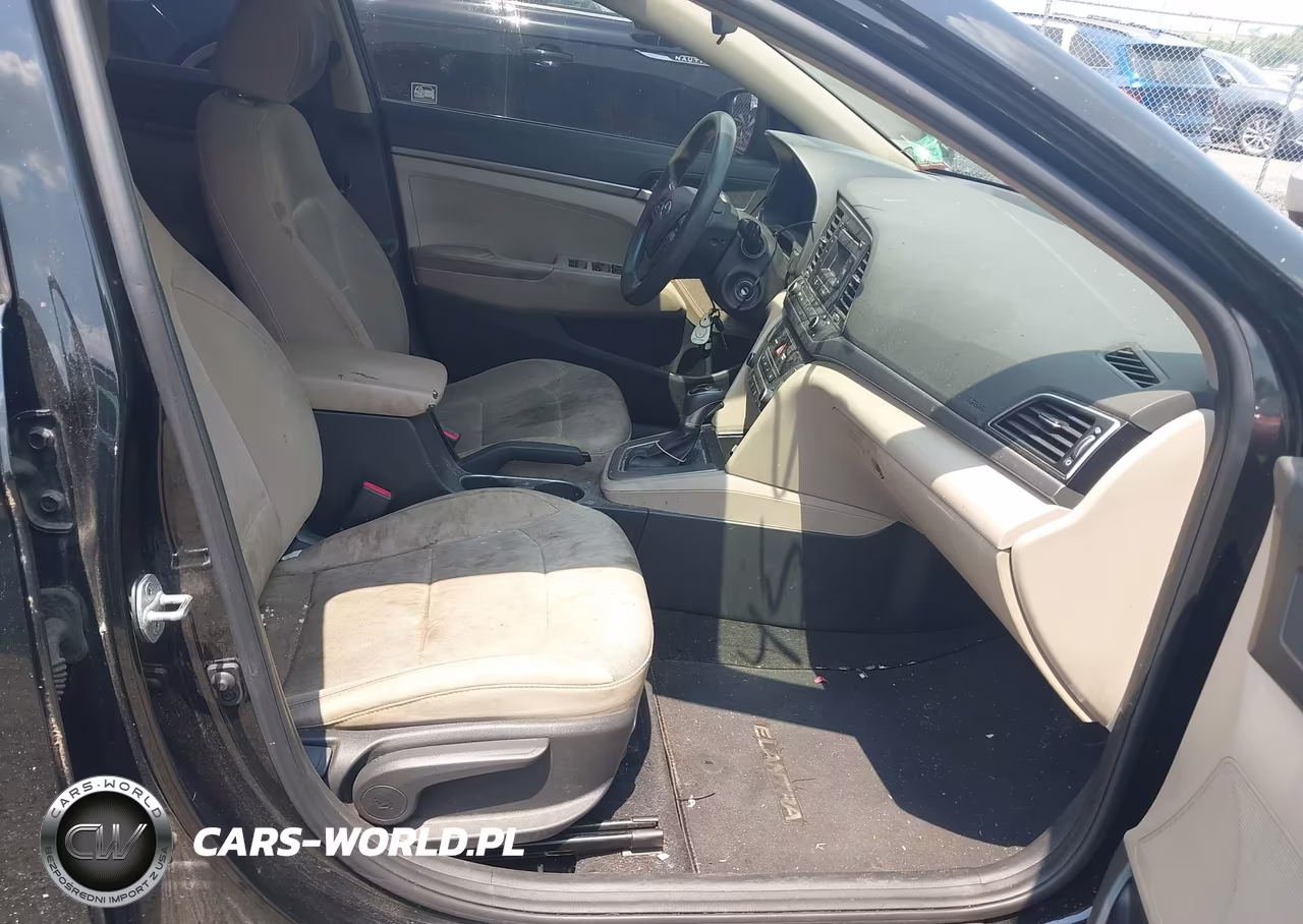 2018 Hyundai Elantra Se VIN:5NPD74LF5JH259320 - 5
