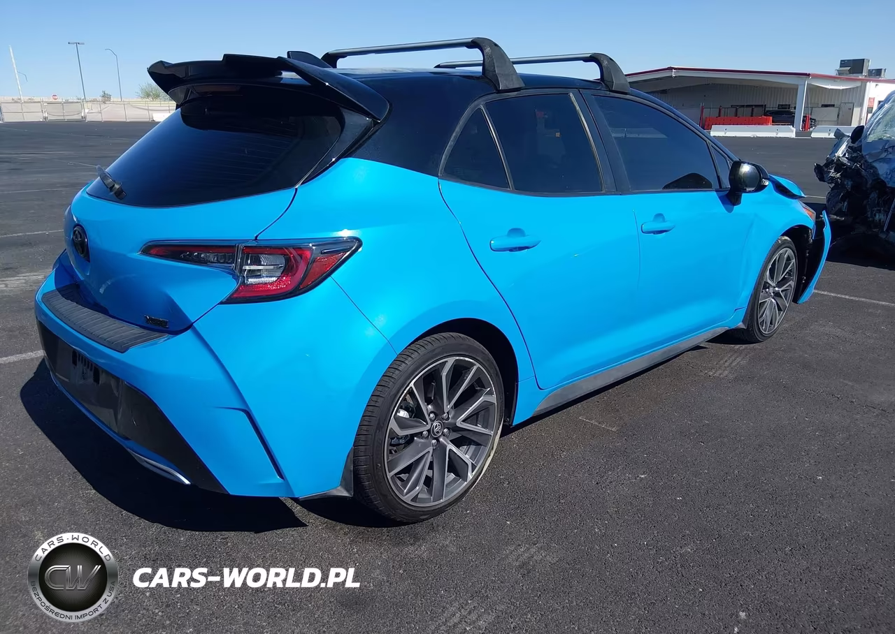 2022 Toyota Corolla Xse VIN:JTNA4MBE2N3172041 - 4