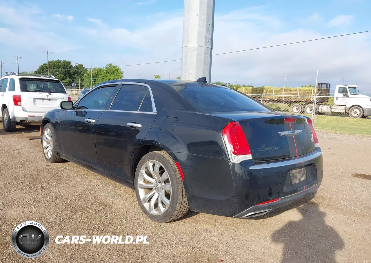 2018 Chrysler 300 Limited VIN:2C3CCAEG8JH168020 - 3