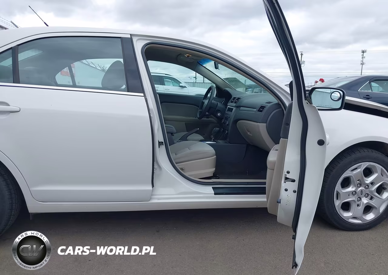 2010 Ford Fusion Se VIN:3FAHP0HG2AR247334 - 5
