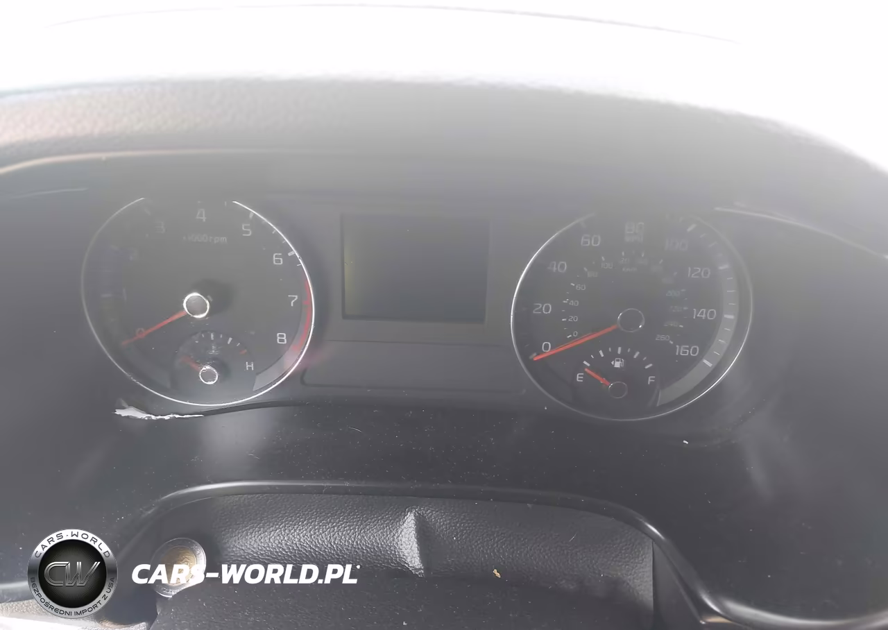 2019 Kia Forte Lxs VIN:3KPF24AD0KE126060 - 7