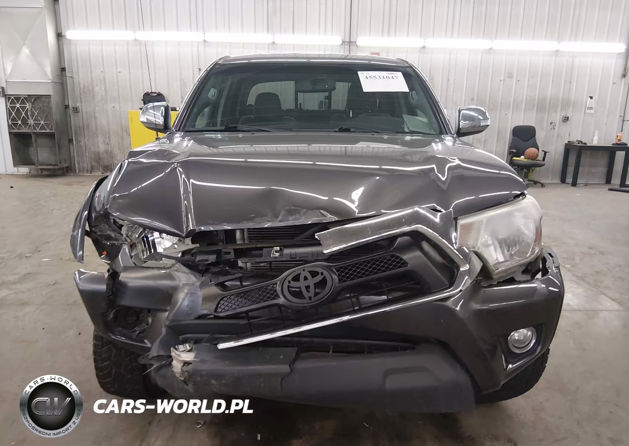 2013 Toyota Tacoma Base V6 VIN:5TFLU4EN8DX049666 - 13
