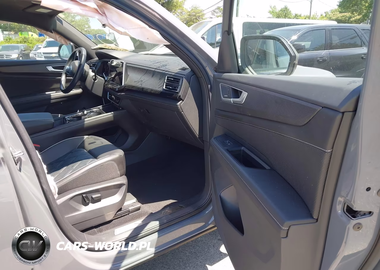 2024 Volkswagen Atlas Cross Sport 2.0T Sel Premium R-Line VIN:1V2FE2CA7RC253905 - 5
