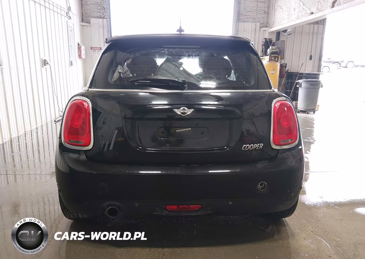 2018 Mini Hardtop Cooper-Oxford Edition VIN:WMWXP5C54J2G63527 - 16