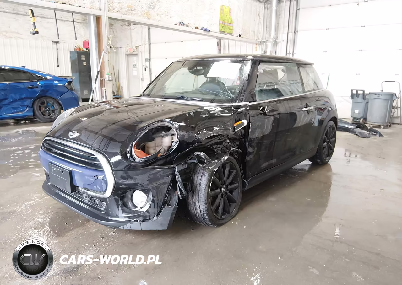 2018 Mini Hardtop Cooper-Oxford Edition VIN:WMWXP5C54J2G63527 - 2