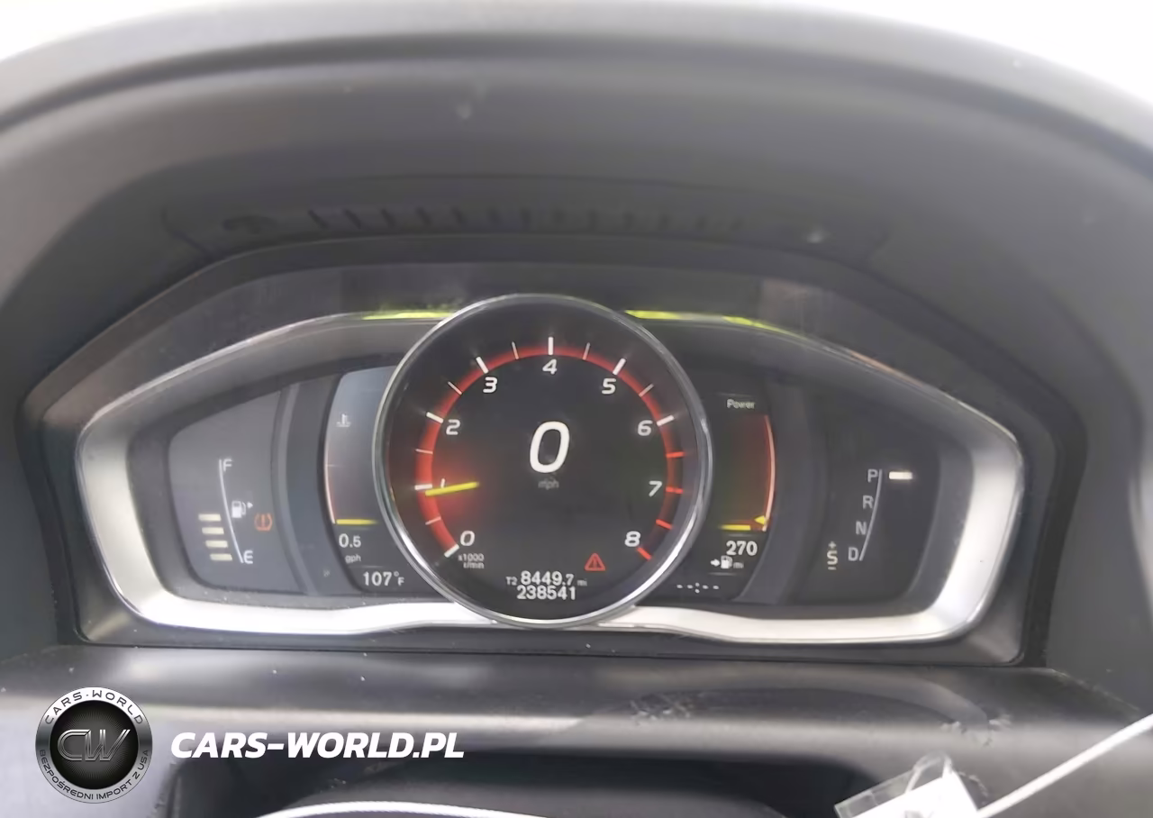 2017 Volvo Xc60 T5 Dynamic VIN:YV440MRR7H2083336 - 7