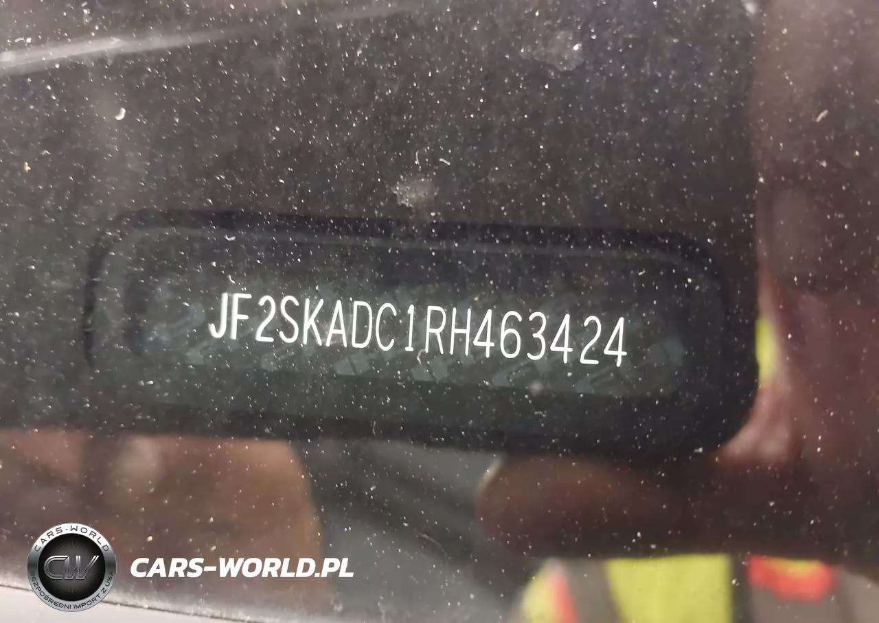 2024 Subaru Forester Premium VIN:JF2SKADC1RH463424 - 17